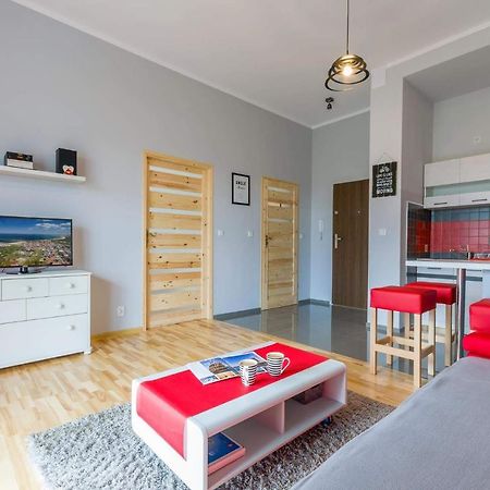 Przytulny Apartamencik ダルウフコ エクステリア 写真